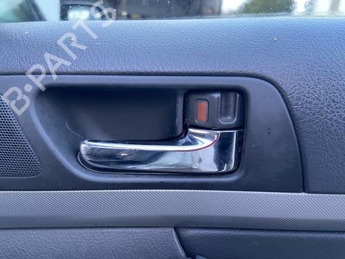 Højre bagtil invendig håndtag TOYOTA AVENSIS (_T25_) 2.2 D-CAT (ADT251_, ADT251R) (177 hp) 32135753