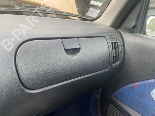 Used Glove box CITROËN SAXO (S0, S1) 1.5 D (58 hp) 30130368