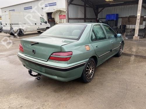 Mass air flow sensor PEUGEOT 406 (8B) 2.0 HDI 110 | BP31024675M95