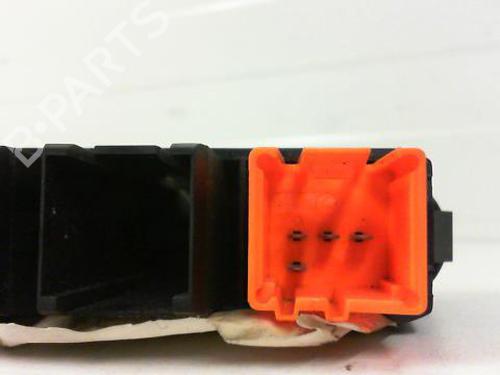 Used Switch Switch PEUGEOT 406 (8B) 2.0 HDI 110 (109 hp) 32121694 32121694