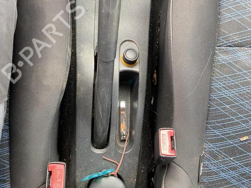 Used Seat buckle RENAULT CLIO III (BR0/1, CR0/1) 1.5 dCi (BR17, CR17) (86 hp) 27113830