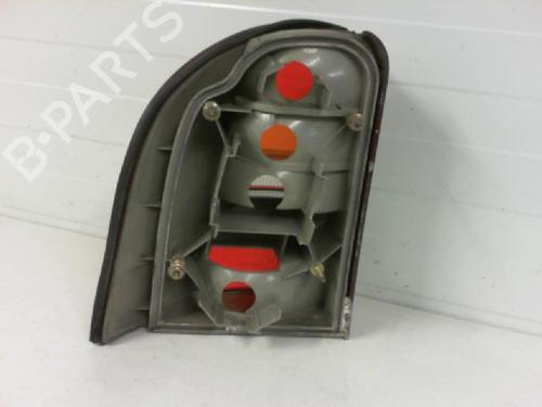 Used Right taillight FORD MONDEO II Turnier (BNP) 1.8 TD (90 hp) 27124036