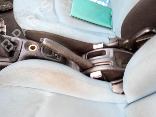 Used Hand brake PEUGEOT 206 Hatchback (2A/C) 1.4 i (75 hp) 27100583