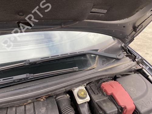Used Front wiper motor CITROËN C4 I (LC_) 1.6 HDi (90 hp) 27105125