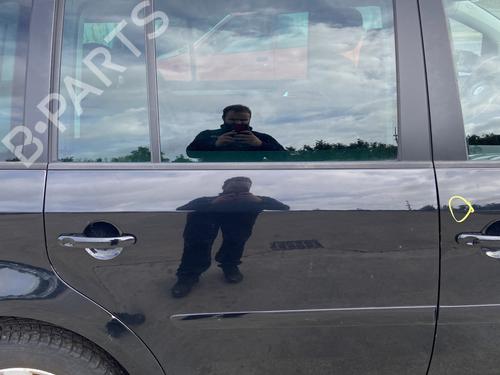 Høyre bak lås VW TOURAN (1T1, 1T2) 1.9 TDI (105 hp) 28493505