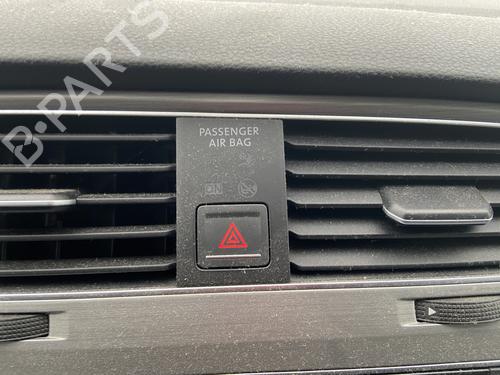 Used Warning switch VW GOLF VII (5G1, BQ1, BE1, BE2) 1.6 TDI (105 hp) 30395033