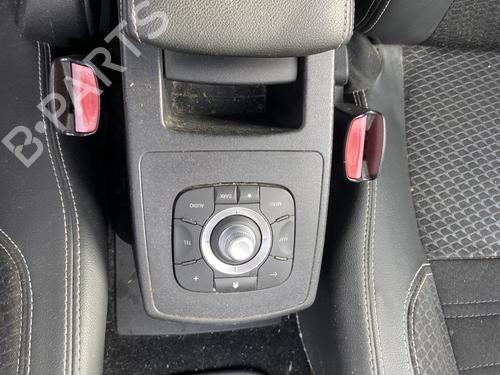 Used Seat buckle RENAULT SCÉNIC III (JZ0/1_) 1.5 dCi (JZ02, JZ0R) (95 hp) 31279806