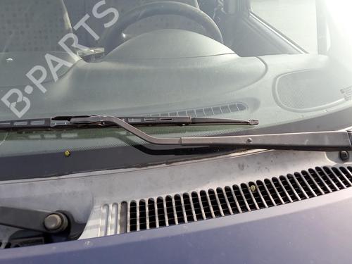 Used Front windshield wiper arm OPEL AGILA (A) (H00) 1.2 16V (F68) (75 hp) 27102360