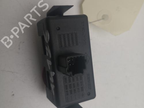 Used Warning switch Warning switch RENAULT MODUS / GRAND MODUS (F/JP0_) 1.5 dCi (JP0G, JP0H) (106 hp) 27106683 27106683