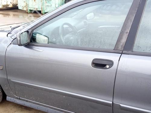 Used Left front door VOLVO V40 Estate (645) 1.8 i (122 hp) 27100312
