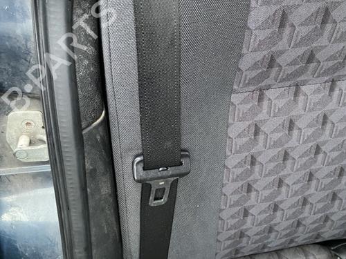 Pre-tensor trás direito OPEL ASTRA G Hatchback (T98) 2.0 DTI 16V (F08, F48) (101 hp) 31639565