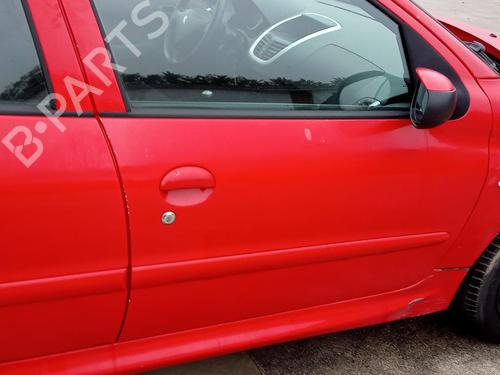 Højre fortil lås PEUGEOT 206+ (2L_, 2M_) 1.4 HDi eco 70 (68 hp) 27101505