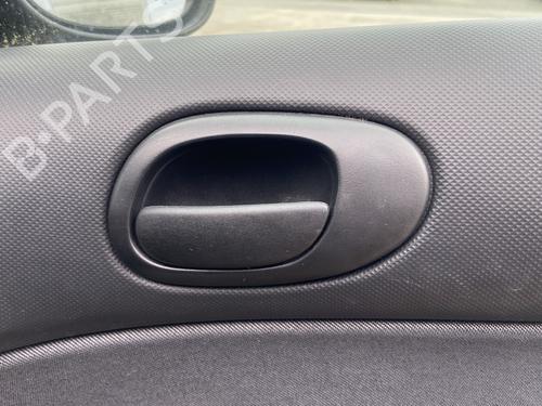 Used Front right interior door handle PEUGEOT 206+ (2L_, 2M_) 1.4 i (73 hp) 32993342