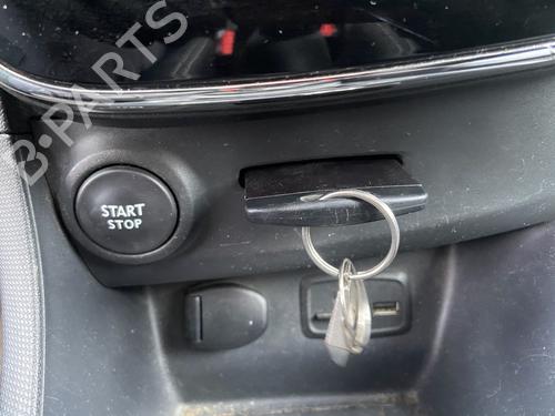 Kartenleser für RENAULT CLIO IV Grandtour (KH_) 1.5 dCi 90 (KHN3, KHN4) (90 hp) 32854755