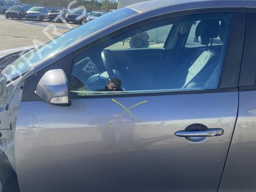 front-left-exterior-door-handle-renault-megane-iii-hatchback-bz01_-b3_-2008-32443755 main image