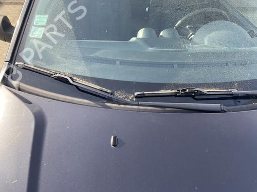 Used Front windshield wiper arm Front windshield wiper arm 32517315 32517315