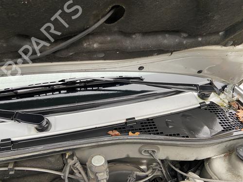 Used Front windshield wiper arm DACIA LOGAN MCV (KS_) 1.5 dCi (KS0W) (86 hp) 32173444