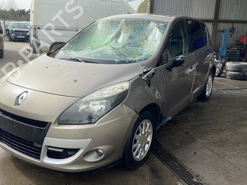 Brugte RENAULT SCÉNIC III (JZ0/1_) 1.9 dCi (JZ0J, JZ1J, JZ1K, JZ1S) (131 hp) 4456854