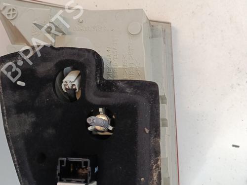 left-tailgate-light-peugeot-508-sw-i-8e_-2010-2011-2012-2013-2014-2015-2016-2017-2018-33126003 main image