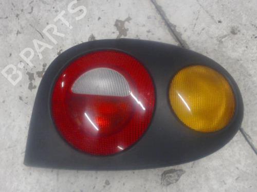 Used Right taillight Right taillight RENAULT MEGANE I Coach (DA0/1_) 1.6 e (DA0F) (90 hp) 27138350 27138350