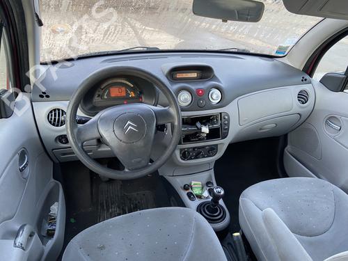 Used Steering column CITROËN C3 I (FC_, FN_) 1.4 i (73 hp) 31883983