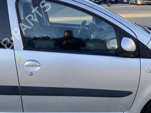 Rudehejsemekanisme Højre foran TOYOTA AYGO (_B1_) 1.0 (KGB10_, KGB10R) (68 hp) 29026702