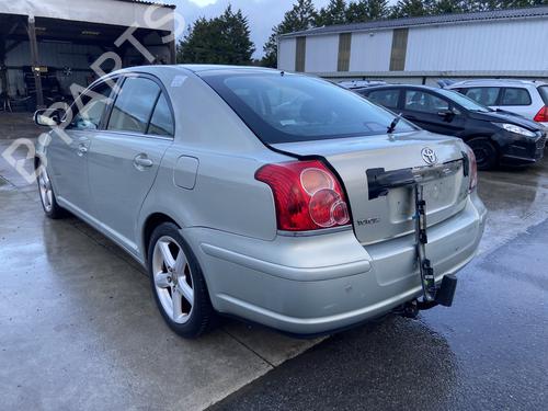 Serratura portellone posteriore TOYOTA AVENSIS (_T25_) 2.2 D-CAT (ADT251_, ADT251R) (177 hp) 32135763