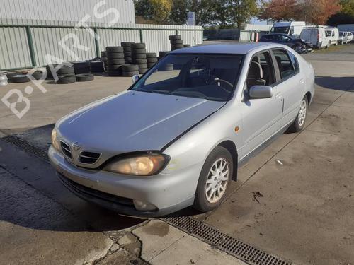 Used Front wiper motor NISSAN PRIMERA Hatchback (P11) 2.0 TD (90 hp) 27120272