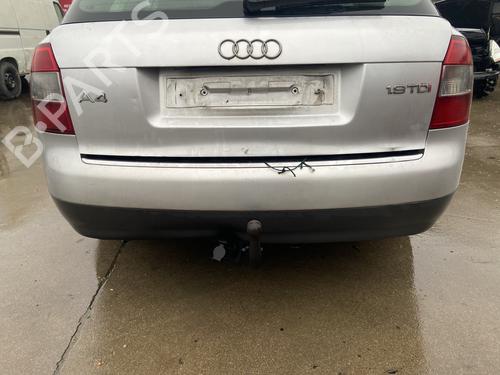 Gancio traino AUDI A4 B6 Avant (8E5) 1.9 TDI (130 hp) 32351093