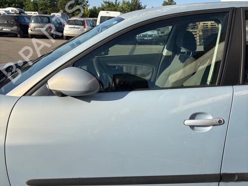 Used Front left exterior door handle Front left exterior door handle 37244856 37244856