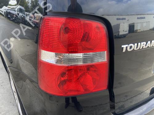 Used Left taillight VW TOURAN (1T1, 1T2) 1.9 TDI (105 hp) 28493453