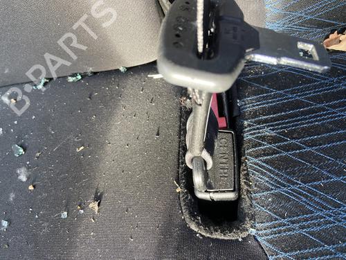 Used Seat buckle RENAULT CLIO III (BR0/1, CR0/1) 1.5 dCi (BR17, CR17) (86 hp) 29117836