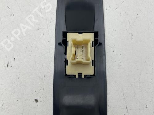 Right front window switch RENAULT ZOE (BFM_) ZOE | BP39420962I26 - Image 3