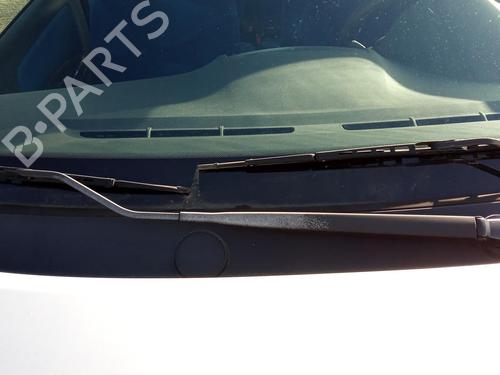 Used Front windshield wiper arm CITROËN C2 (JM_) 1.4 (73 hp) 27103113