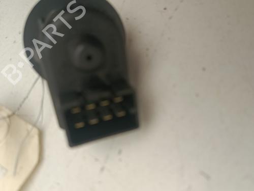 Used Mirror switch Mirror switch RENAULT CLIO III (BR0/1, CR0/1) 1.5 dCi (C/BR0G, C/BR1G) (68 hp) 32864837 32864837