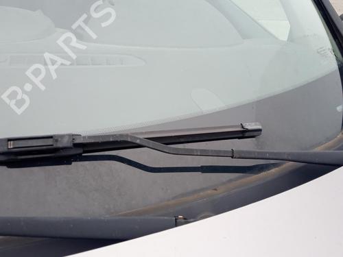 Used Front windshield wiper arm RENAULT CLIO III Grandtour (KR0/1_) 1.5 dCi (KR0F) (86 hp) 27101330