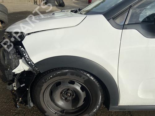 Used Front left wheel arch trim CITROËN C3 III (SX) 1.2 VTi 82 (82 hp) 30491178