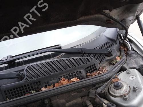 Used Front wiper motor ALFA ROMEO 147 (937_) 1.9 JTDM 8V (937.AXD1A, 937.AXU1A, 937.BXU1A) (120 hp) 27136187