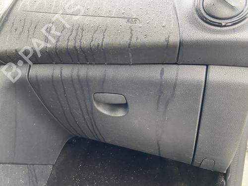 Hanskerom DACIA SANDERO II 1.0 SCe 75 (B8JC, B8JD, B8NC) (73 hp) 32497785