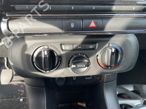Used Climate control CITROËN C3 III (SX) 1.2 VTi 82 (82 hp) 30491133