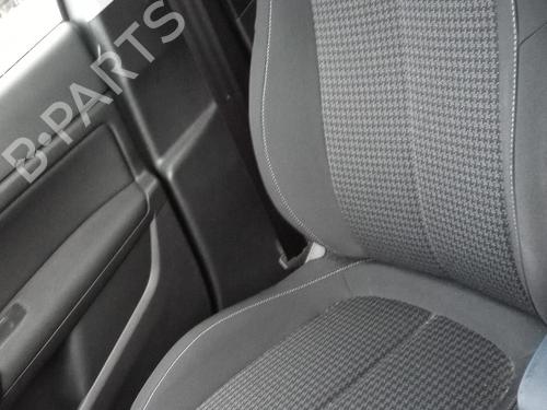 Used Right front seat PEUGEOT 208 II (UB_, UP_, UW_, UJ_) e-208 (136 hp) 27100853