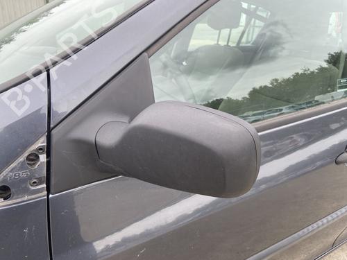 Used Left mirror RENAULT CLIO III (BR0/1, CR0/1) 1.5 dCi (BR17, CR17) (86 hp) 28823661