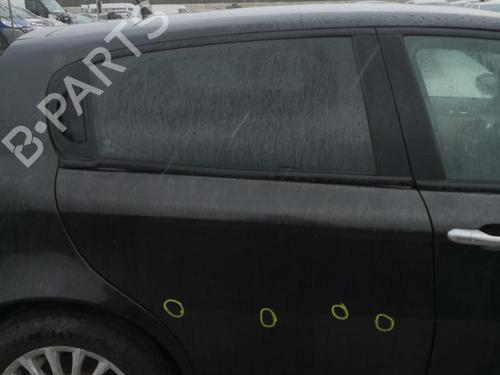 Højre bagtil lås ALFA ROMEO 147 (937_) 1.9 JTDM 16V (937.AXN1B, 937.AXZ1B) (170 hp) 27132565
