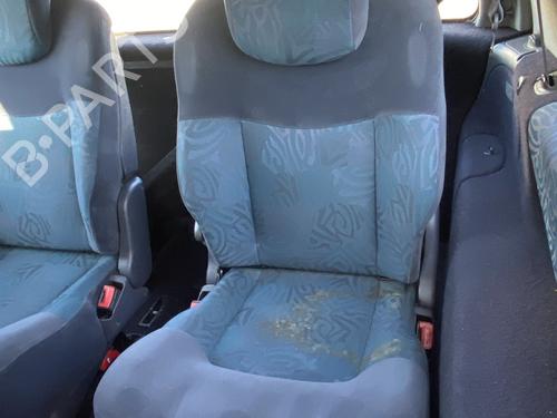 Siège arrière (3ème rangée) RENAULT ESPACE III (JE0_) 2.2 12V TD (JE0E, JE0H, JE0P) (113 hp) 32121474