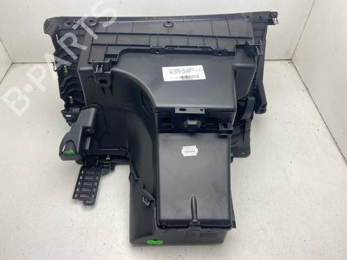 glove-box-citroen-c4-spacetourer-3d_-2018-27110991 main image