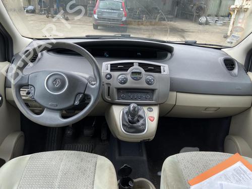 Used Driver airbag RENAULT SCÉNIC II (JM0/1_) 1.5 dCi (JM1E, JM16) (106 hp) 27108801
