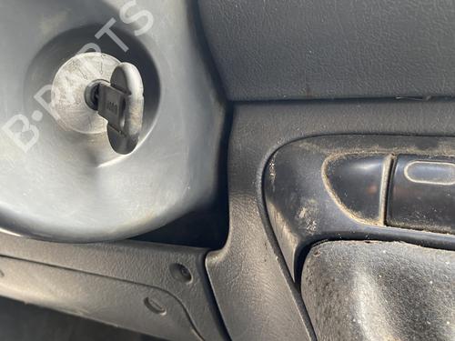 Clé de contact PEUGEOT EXPERT (224_) 2.0 HDI 16V (109 hp) 30933948