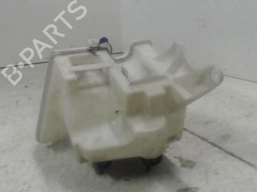 Used Windscreen washer tank Windscreen washer tank TOYOTA VERSO (_R2_) 2.0 D-4D (AUR20_, AUR20R) (126 hp) 27133206 27133206