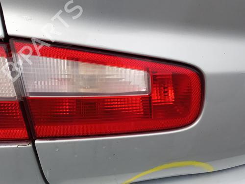Used Left tailgate light RENAULT LAGUNA II (BG0/1_) 1.8 16V (BG04, BG0B, BG0C, BG0V) (117 hp) 27144916