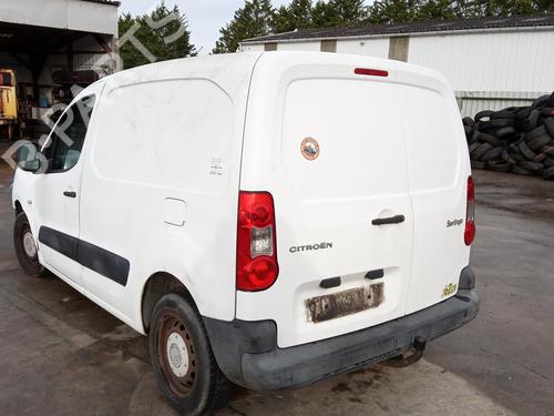 Used Rear axle CITROËN BERLINGO MULTISPACE (B9) 1.6 HDi 110 (109 hp) 32121840